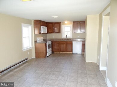 3105 Horseshoe Pike, Honey Brook, PA 19344 - photo 4