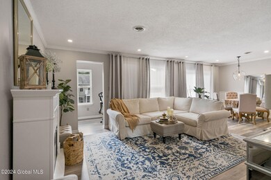 1602 Cambridge Manor Dr, Schenectady, NY 12302 - photo 5