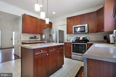 528 Rivanna Run, Falling Waters, WV 25419 - photo 3