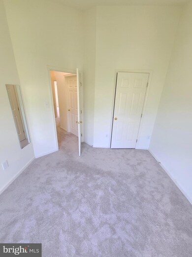 10 Rosebay Ct, Germantown, MD 20874 - photo 4