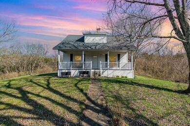 001_2110_lightfoot_37-edit-2_821