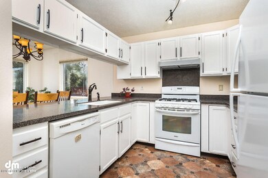 Bright Kitchen