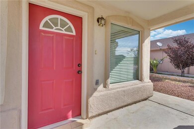 14275 Desert Cactus Dr, Horizon City, TX 79928 - photo 3