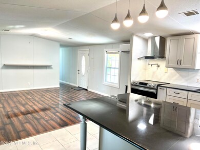 4565 Appleton Ave, Jacksonville, FL 32210 - photo 7