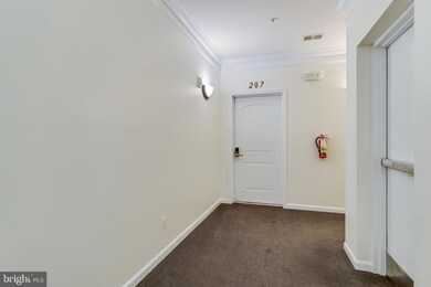 23510 F D R Blvd unit 207, California, MD 20619 - photo 6