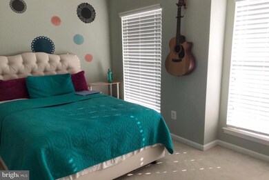 25115 Neptune Terrace, Chantilly, VA 20152 - photo 6