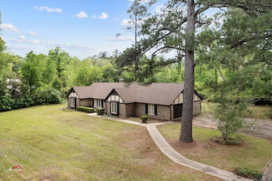 2801 Florence St, Kilgore, TX 75662 - photo 2