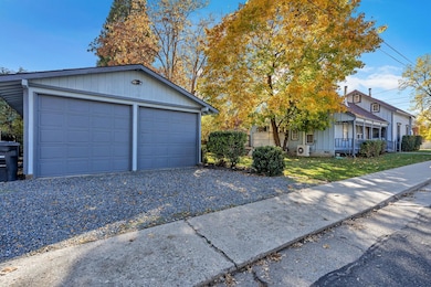 518 Butte St, Yreka, CA 96097 - photo 5