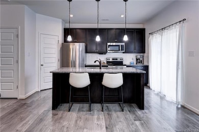 STAINLESS APPLIANCES