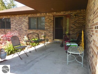 5775 Huron Woods Dr, Tawas City, MI 48763 - photo 3