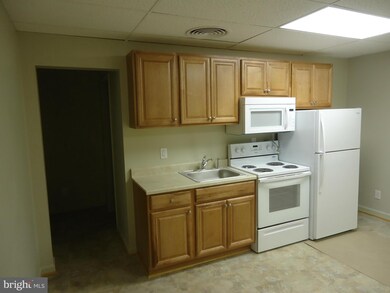 306 S Main St unit B, Culpeper, VA 22701 - photo 2