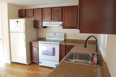 272 Franklin St, Whitman, MA 02382 - photo 6