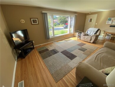 815 Sun Valley Dr, North Tonawanda, NY 14120 - photo 6