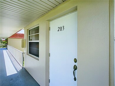 Enter #203 Your NEW HOME in Vero Beach!
