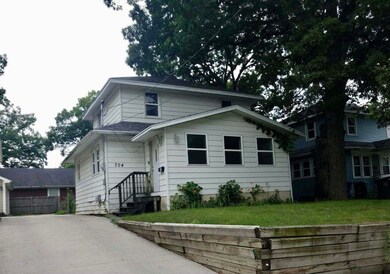 704 Ovid Ave, Des Moines, IA 50313 - photo 2