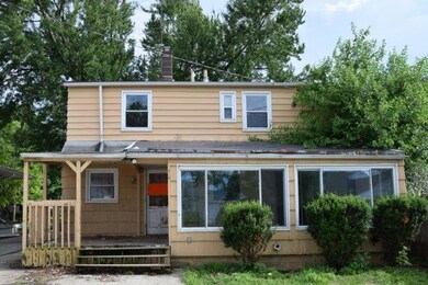 572 E Jeffrey Place, Columbus, OH 43214 - photo 2