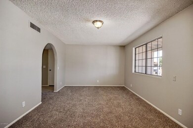 1133 E Glade Cir - Mesa, AZ 85204 (7)