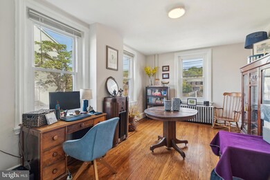 814 E Hector St, Conshohocken, PA 19428 - photo 4