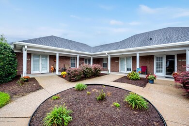 8416 Elsie Ct, Louisville, KY 40228 - photo 2