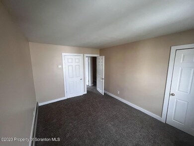 1005 S Main St, Taylor, PA 18517 - photo 7