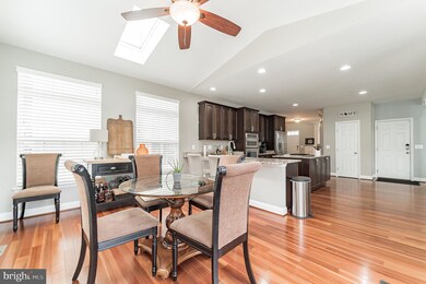 1813 Chaneys Grant Ct, Crofton, MD 21114 - photo 7