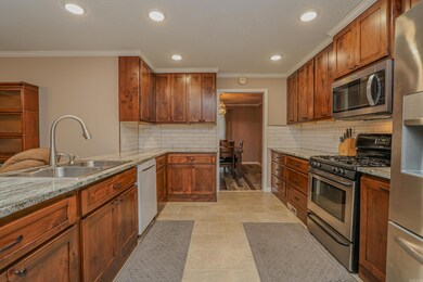 1000 N Rockingchair Rd, Paragould, AR 72450 - photo 3