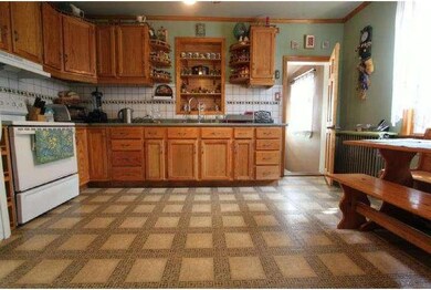 4453 Edgemont St, Philadelphia, PA 19137 - photo 6