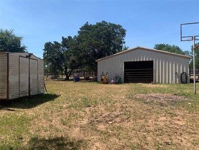 3105 De Leon Dr, Weatherford, TX 76087 - photo 2