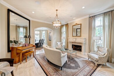 [Living Room]