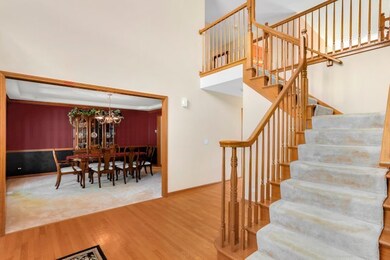 2264 Comstock Ln, Naperville, IL 60564 - photo 4