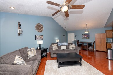 173 Central Blvd unit 23, Mount Washington, KY 40047 - photo 6