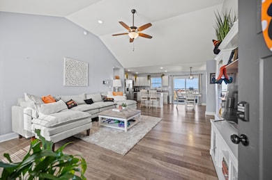 233 Windward Way, Richmond, KY 40475 - photo 2