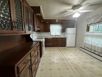 2656 Welshtown Rd, Slatington, PA 18080 - photo 6