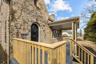 215 Maplewood Ave, Columbus, OH 43213 - photo 5