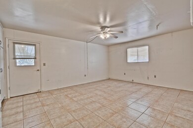 TILED LAUNDRY RM GREAT FOR HOBBY RM