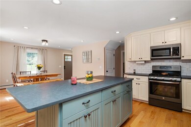 11 Old Pound Hill Rd, North Smithfield, RI 02896 - photo 7