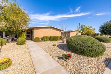 10746 W Santa fe Dr, Sun City, AZ 85351 - photo 2