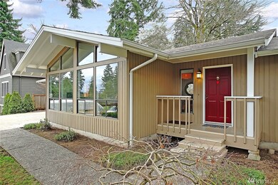 8825 SE 37th St, Mercer Island, WA 98040 - photo 3