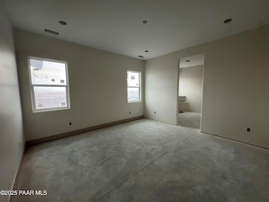 8355 N Barnes St, Prescott Valley, AZ 86315 - photo 4