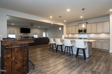 006-original-kitchen-and-breakfast