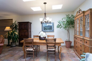 Dining Area Off Kitchen