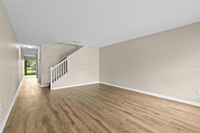 6250 Maisie Rd, Zephyrhills, FL 33542 - photo 4