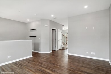 1673 Carlstedt Dr, Batavia, IL 60510 - photo 3