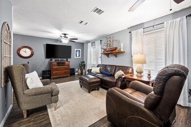 505 Chickapoo Trace, Grand Prairie, TX 75051 - photo 6