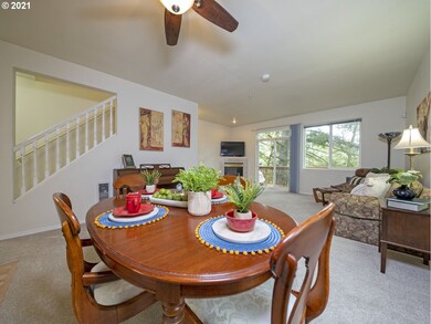 14175 SW Cougar Ridge Dr, Beaverton, OR 97008 - photo 6