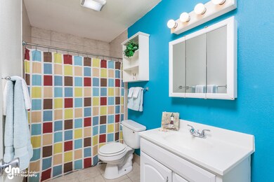 400 State St Unit A Anchorage-large-001-