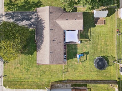 2631 Beech Dr, Columbus, IN 47203 - photo 3