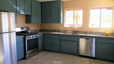 69274 Sullivan Rd, Twentynine Palms, CA 92277 - photo 5