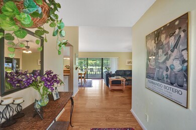 9722 Richmond Cir, Boca Raton, FL 33434 - photo 5