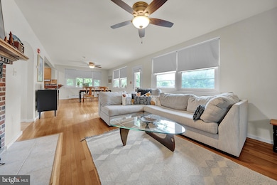 325 E 9th Ave, Collegeville, PA 19426 - photo 6